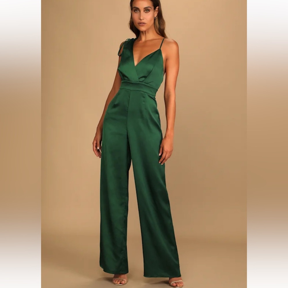 Lulu's Emerald Satin Asymmetrical V-Neck Wide-Leg Jumpsuit Size Large